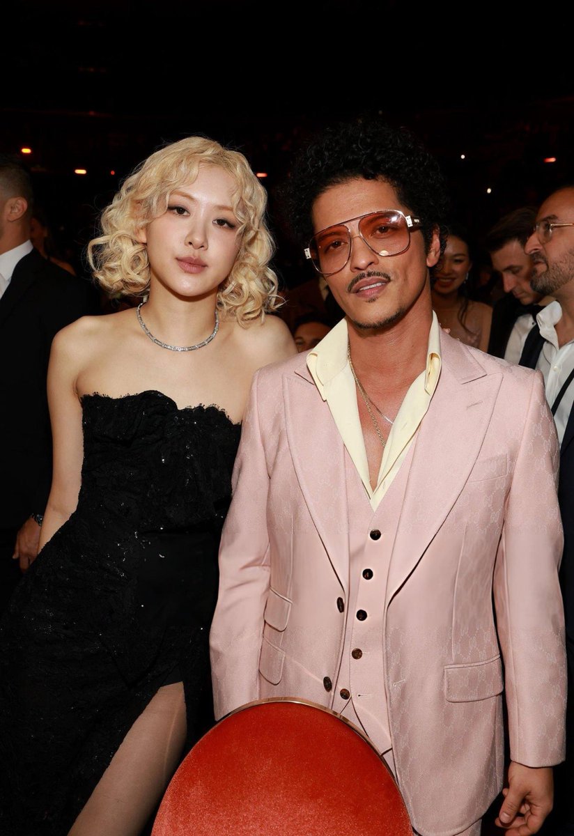 ROSÉ and BRUNO MARS at the #GRAMMYs2026 

GRAMMY HISTORY MAKER ROSÉ
#ROSÉ #GRAMMYs   <a href="/numberoneHQ/">numberoneHQ</a> <a href="/BLACKPINK/">BLACKPINKOFFICIAL</a>