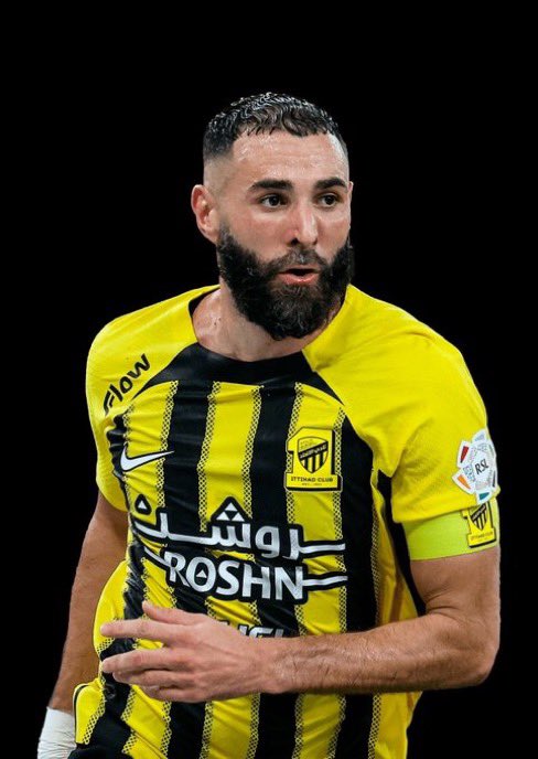 centregoals's tweet image. 🚨🚨| NEW: Cristiano Ronaldo is OPPOSING Karim Benzema’s transfer to Al-Hilal on the grounds that it would ‘damage the fair competition environment’. 😳🇸🇦

[@yagosabuncuoglu]