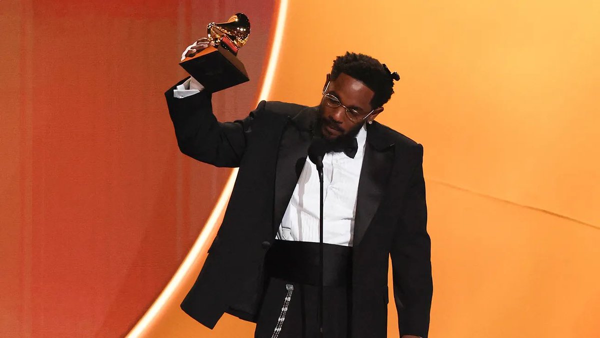 JacobB198's tweet photo. Kendrick Lamar has won 5x #GRAMMYs in one night on four separate occasions —

▫️2016 - TPAB
▫️2018 - DAMN
▫️2025 - NLU
▫️2026 - GNX

Kendrick Lamar is the GREATEST rapper to EVER live 🔥 https://t.co/7xjrkMe0ly