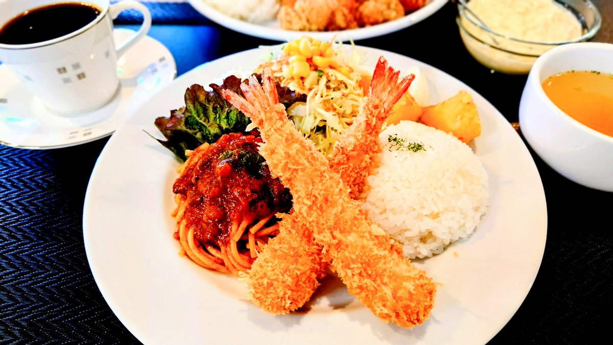 miarii's tweet photo. 260202午後1時
#BLACKACafe でランチ。
先日、地元情報チャンネルでも紹介された #エビフライプレート を。
そして、 #アジフライプレート を頂きました。
いつも美味しいお食事をありがとうございます。
『柳川清香のバリめし!!【第4回 BLACKACafe】
https://t.co/yqe2K1UsiX https://t.co/IuYxpQzvlp