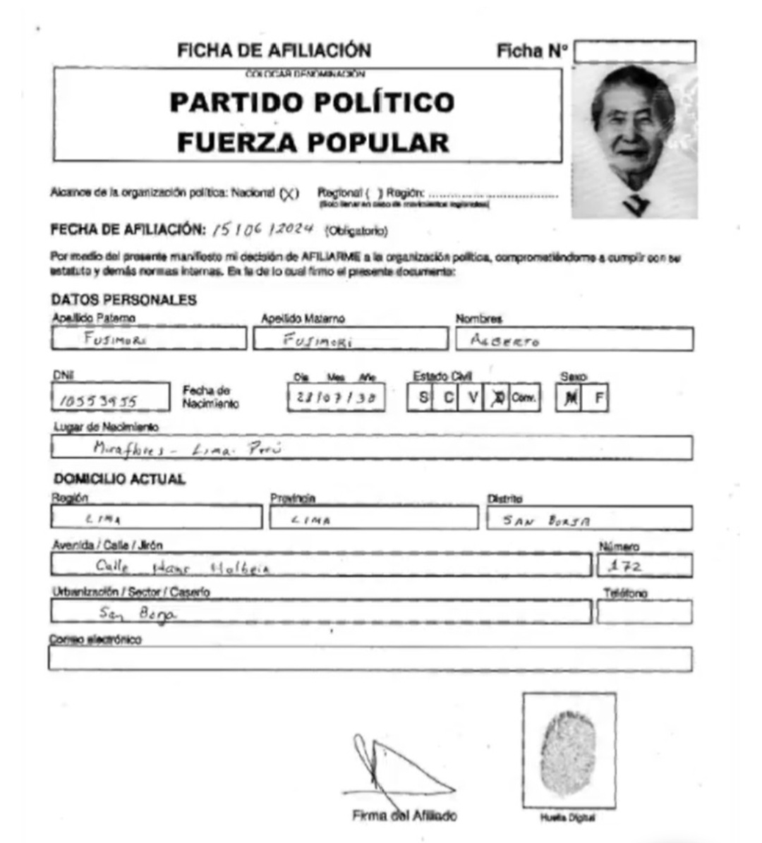 Hay un solo Fujimorismo, no hay "Albertistas" ni "Keikistas".  El Ing. Alberto Fujimori, el mejor presidente en la historia del Perú, nos dio la pauta, inscribiéndose como militante de Fuerza Popular. ¡No hay Fujimorismo fuera de Fuerza Popular!