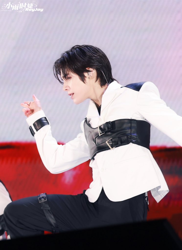 han_jayjay's tweet photo. smt福冈day2

#JUSTIN  #JUSTINJAY #JAYJAY #저스틴 #제이제이 #SMTR25 #jayjay #ジェイジェイ https://t.co/GLnBrjAkYn