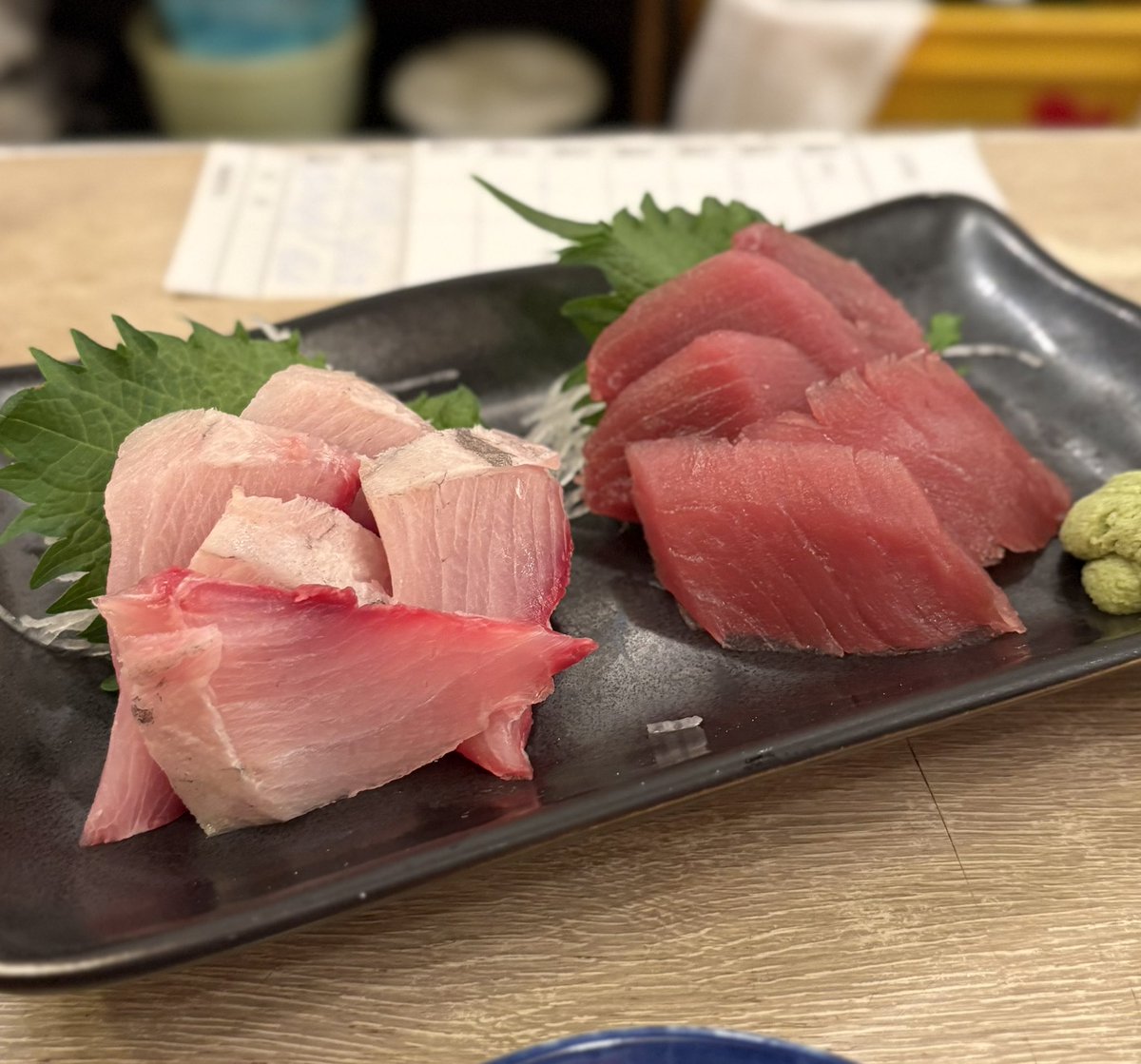 鰤と鮪のお刺身👶💬