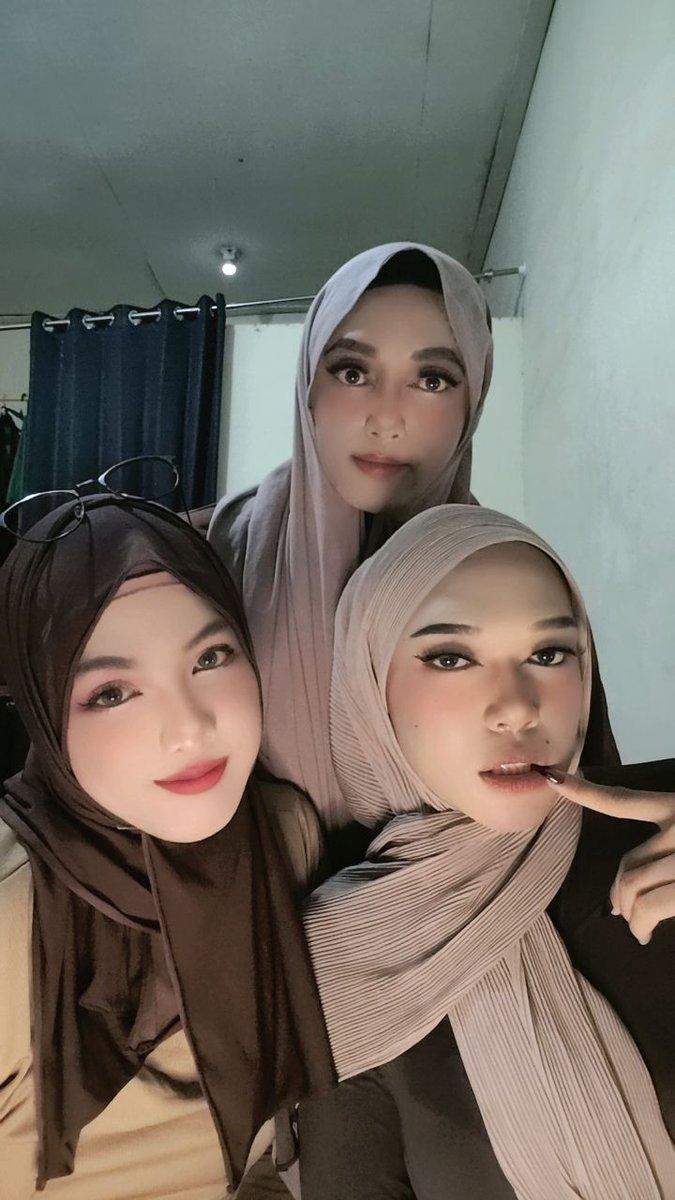 Hanna🍒 tweet media