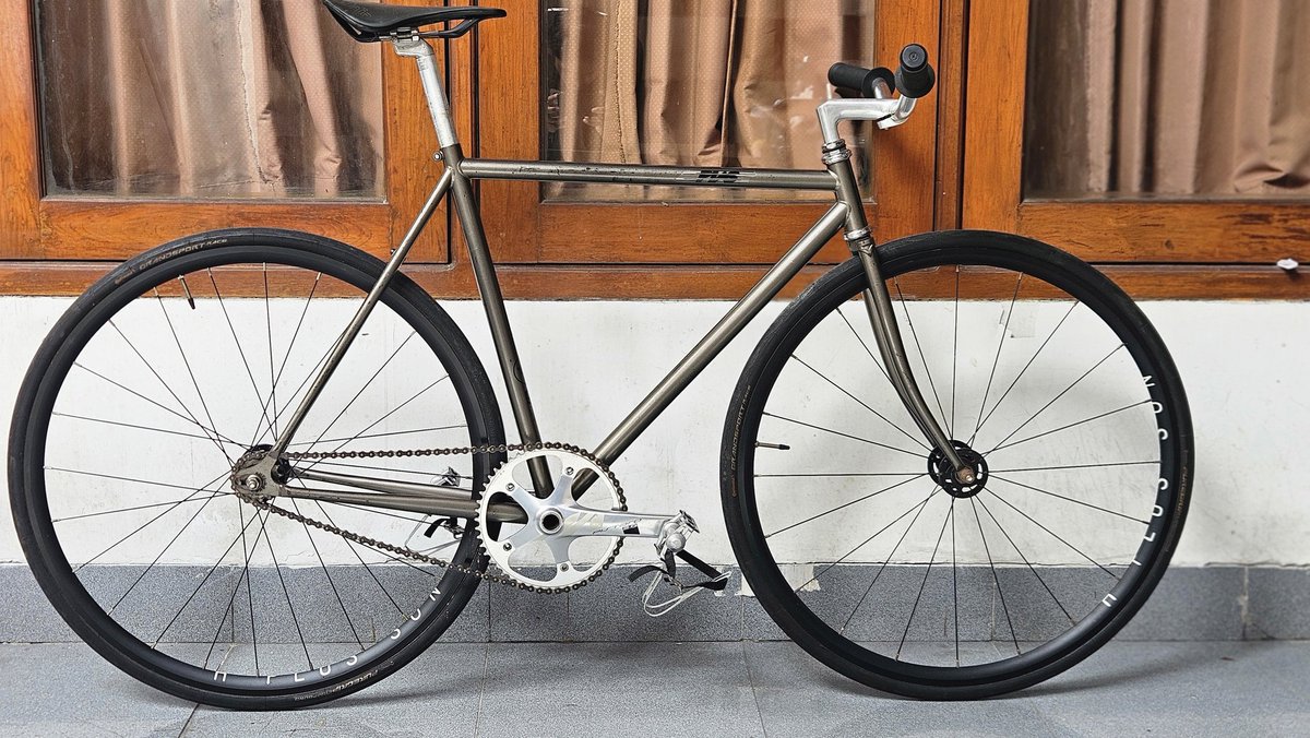 zero_fnfjb tweet media