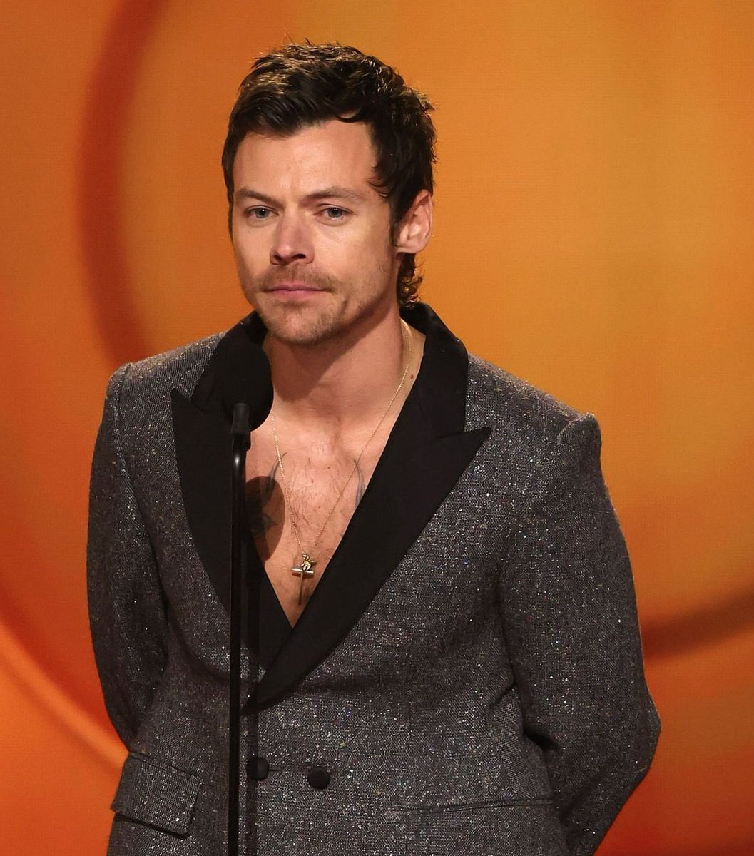 por siempre harry
por siempre
mi alma está conectada a la tuya para toda la eternidad