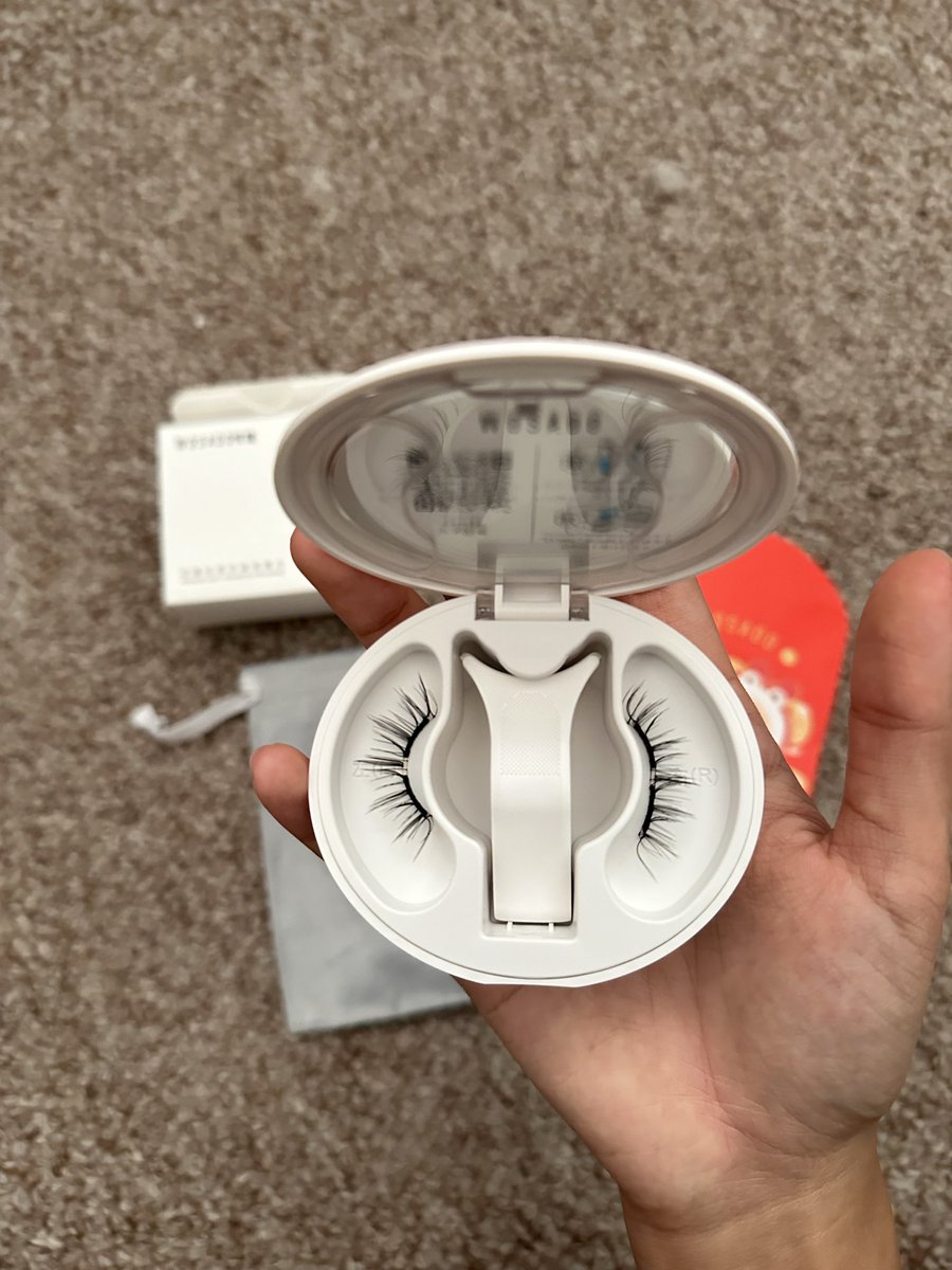 K🥨la || preloved pribadi tweet media