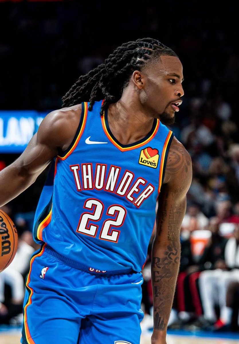 TheHoopCentral's tweet photo. Cason Wallace tonight:

27 Points
6 Rebounds 
2 Steals
9/14 FGM
7/11 3PM
+14 +/-
30 Minutes https://t.co/i87pvf2B8t