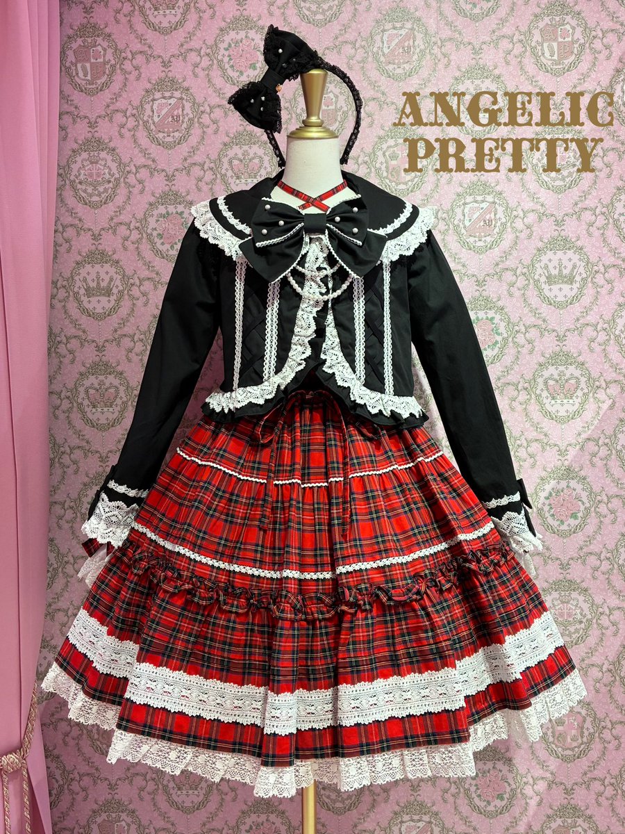 新品 angelic pretty Dollyレースアップボレロ 黒 🎀1/31(Sat) New Arrival🎀 ♡Dollyレースアップボレロ ¥35,200(税込