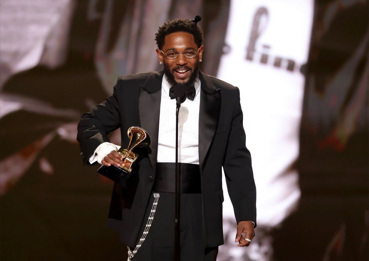 Full list of the rap winners from the 2026 GRAMMYs 🏆

▪️Record of the Year: “luther” Kendrick Lamar With SZA
▪️ Best Rap Album: ‘GNX’ Kendrick Lamar
▪️ Best Rap Song: “tv off” Kendrick Lamar ft. Lefty Gunplay
▪️ Best Rap Performance: “Chains &amp; Whips” Clipse, ft. Kendrick Lamar &amp;