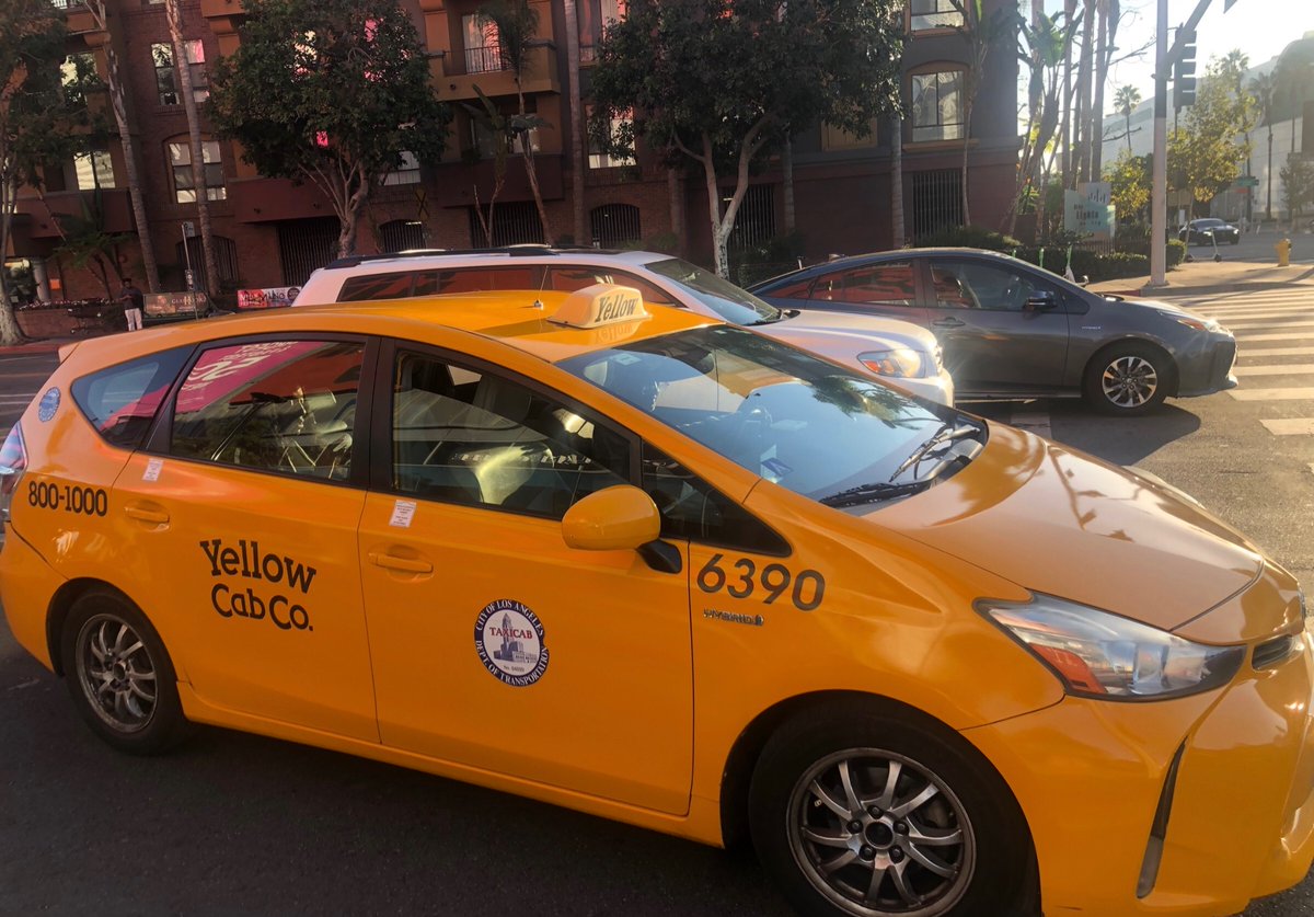 laurajauld's tweet photo. Good Day From Los Angeles 

#photo #losangelescity #taxi 
#citylife https://t.co/rGCGrf4j8f