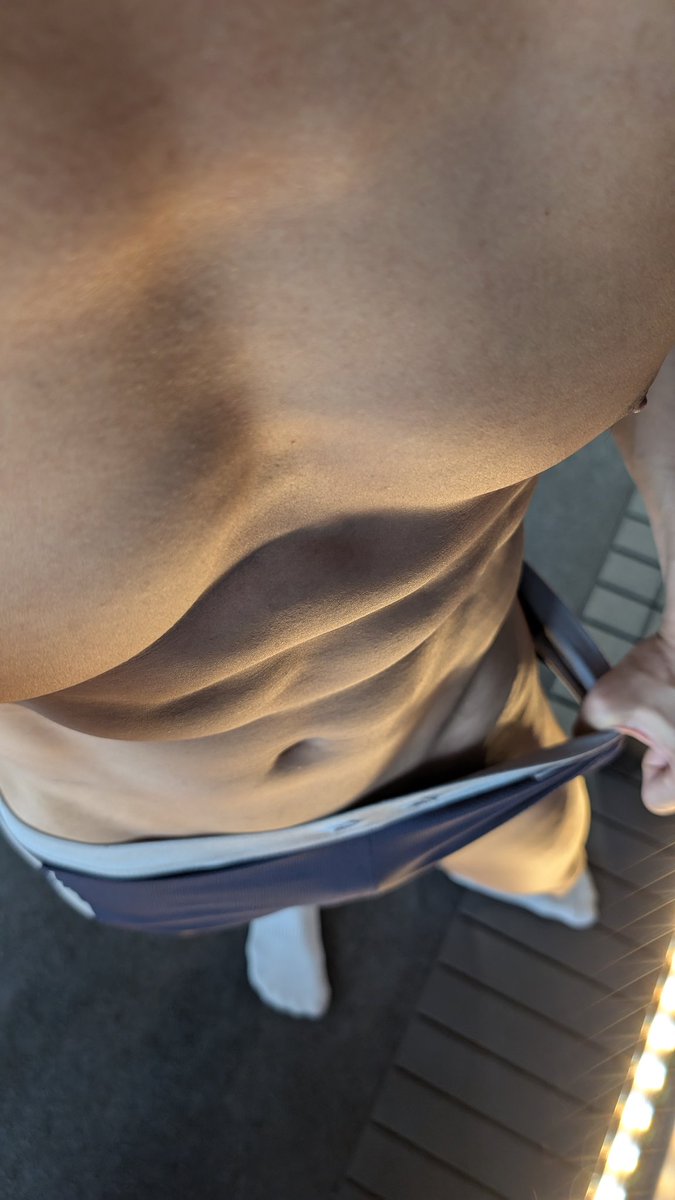 CheeFitness tweet media