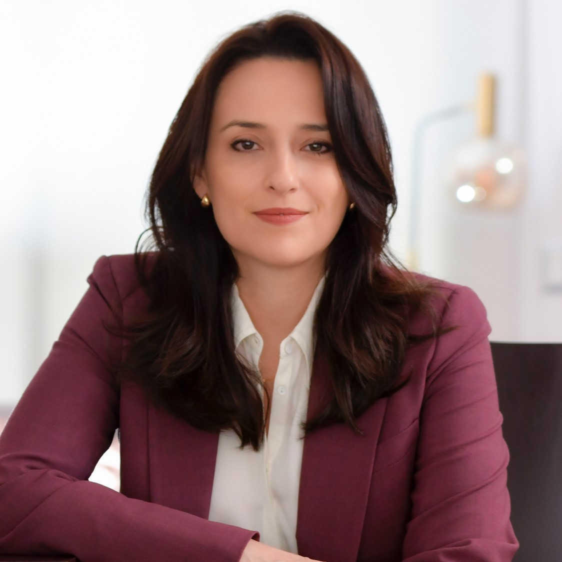 Me escuchan opinando sobre los resultados en Guanacaste, Puntarenas y Limón y facil facil me confunden con esta mujer