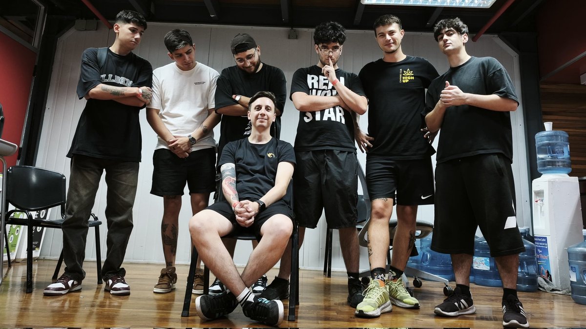 FiRe Darks1de 😈 tweet media