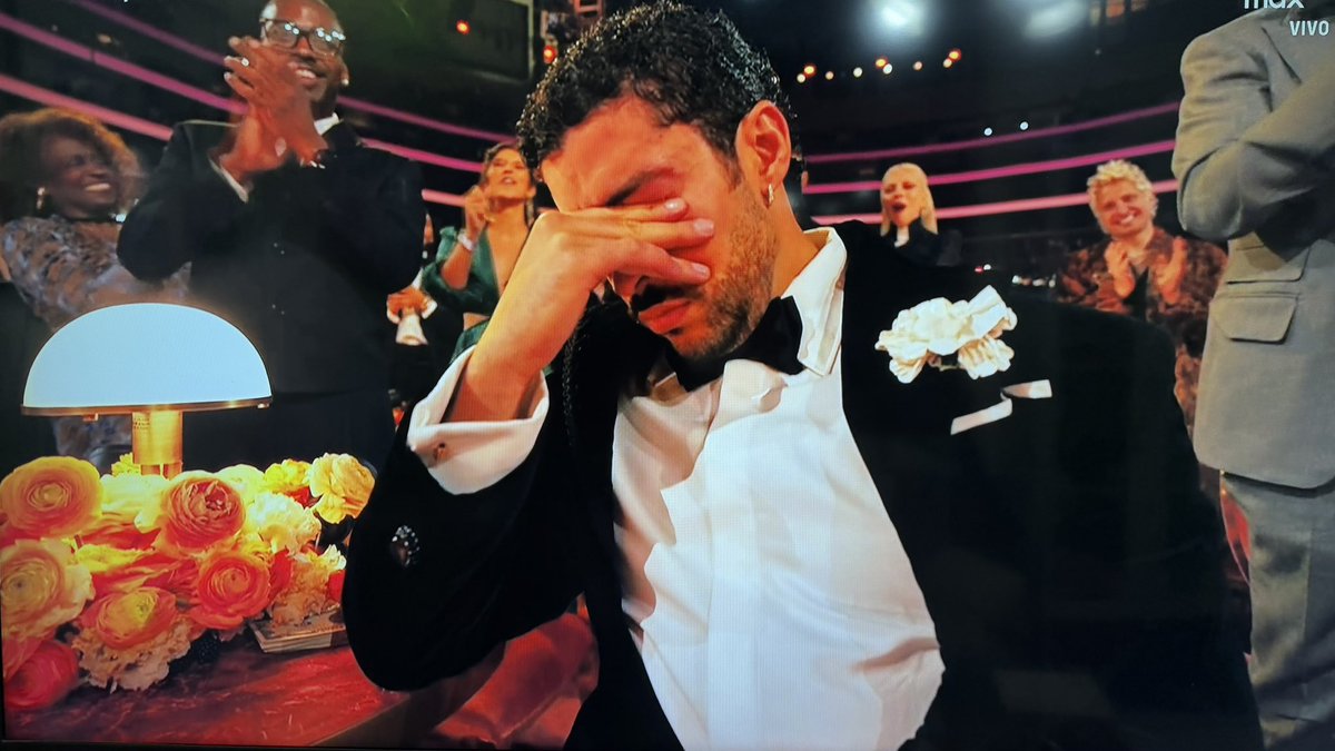 Gcastillo__'s tweet image. COMO BAD BUNNY VA A SER EL REY DEL POP?