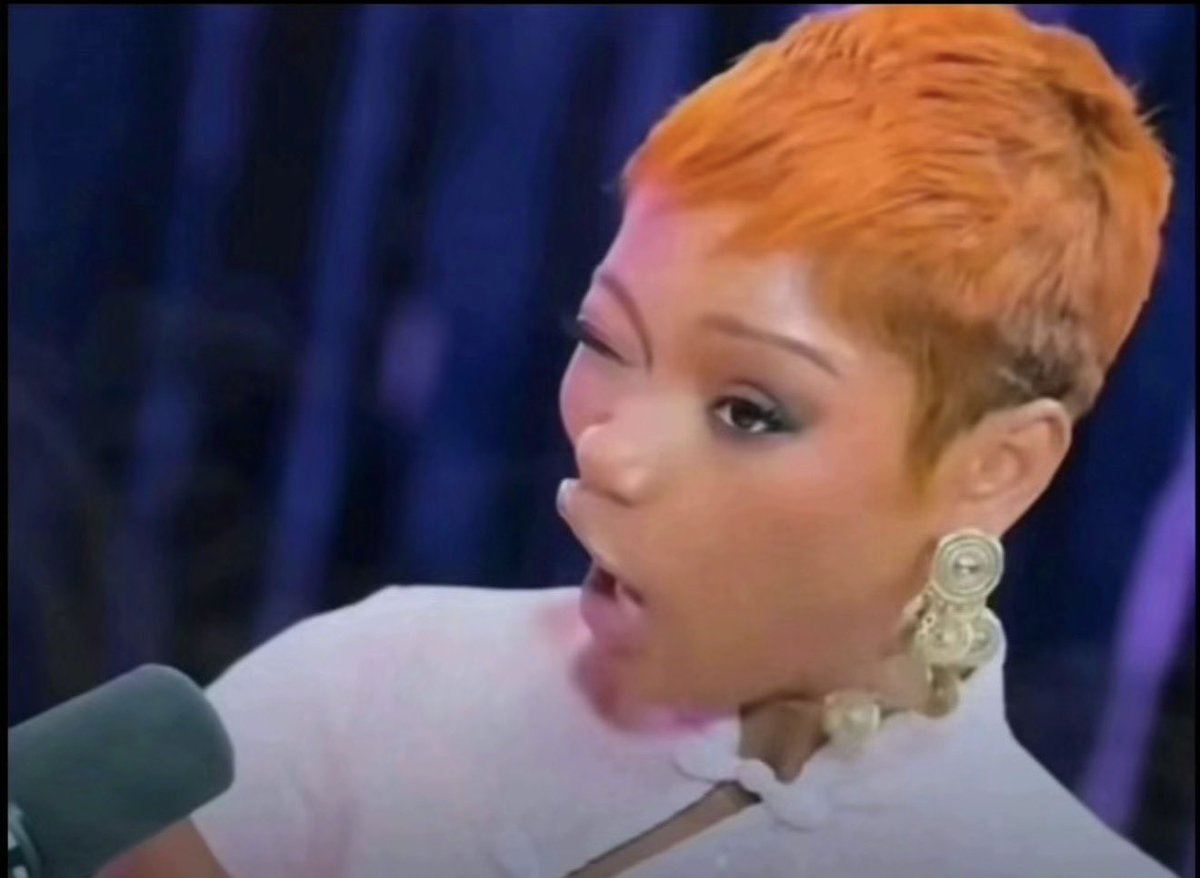 YourInfactuated's tweet photo. @NICKIMINAJ And A weird charge https://t.co/c8EuEneteb