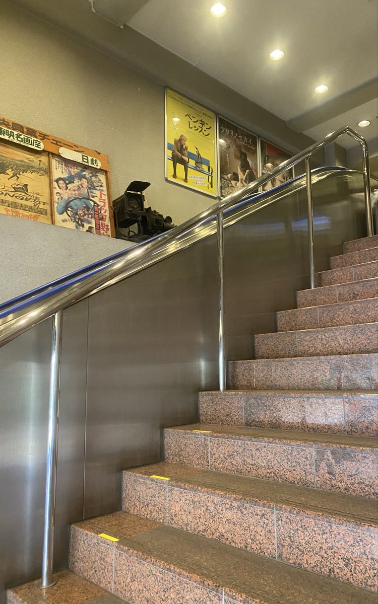 「水の中で」

  mimosafilms.com/gekkan-hongsan…