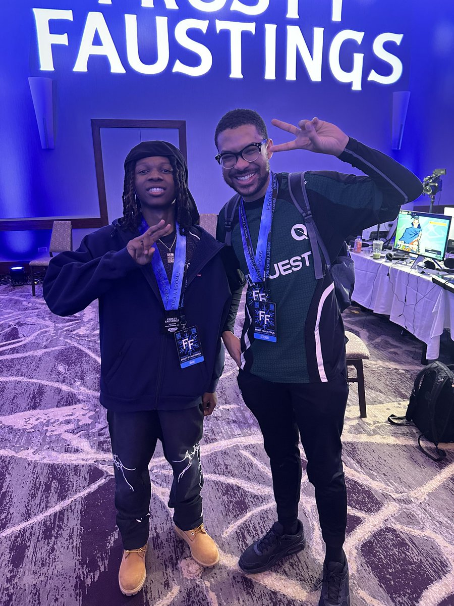 bleedBTW's tweet photo. i’m a sonicfox fan https://t.co/ttGb1jWjS4