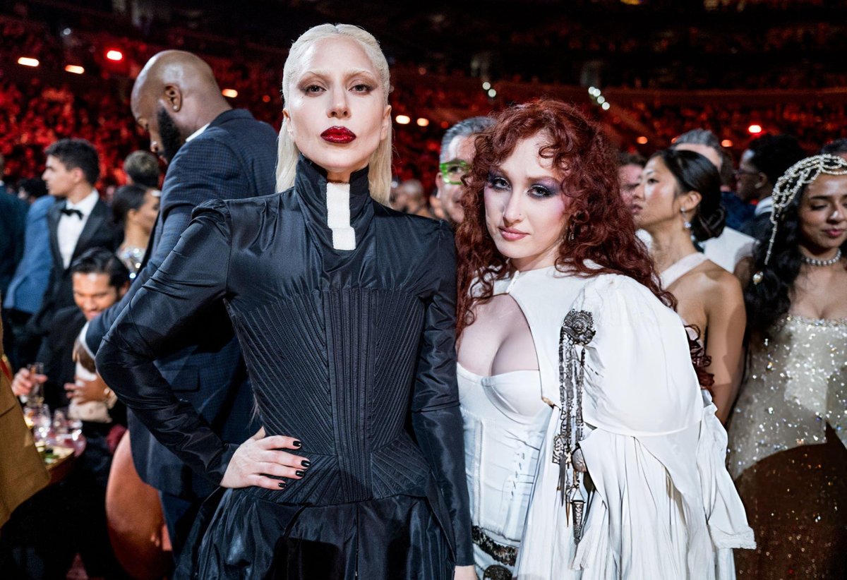 chappell roan daily tweet media