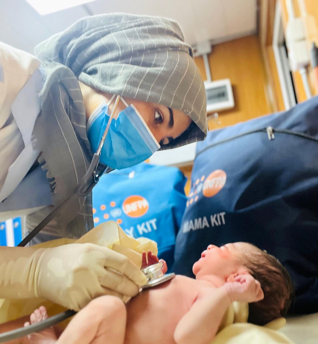 UNFPAAfg's tweet photo. We continue to deliver life-saving maternal and child healthcare at the Kandahar Transit Centre clinic, ensuring that trained midwives are available to assist safe deliveries. 

Supported by @UK4Afghanistan 🇬🇧, the clinic restores hope and dignity, one safe delivery at a time. https://t.co/iUCnbalWPx