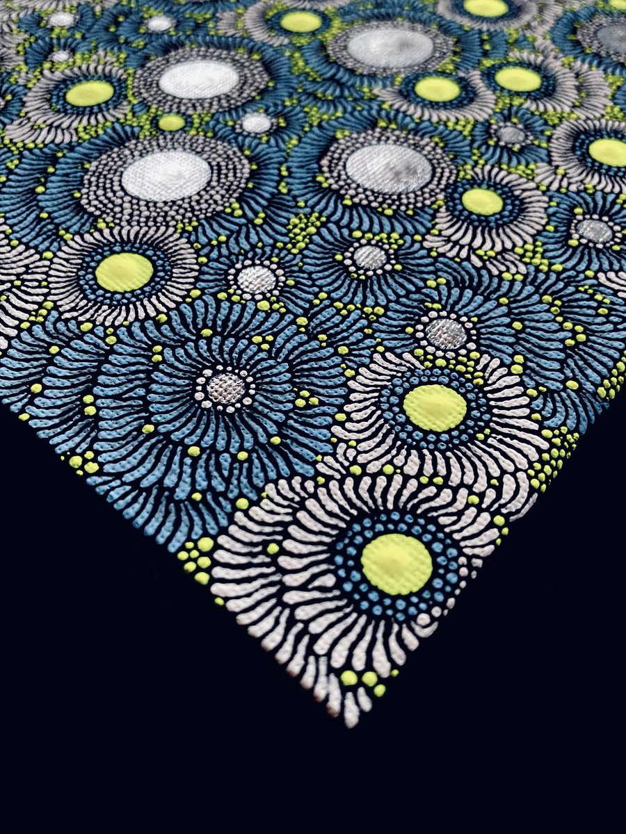 張楚靈/チャン ツーリン 視覚瞑想art tweet media