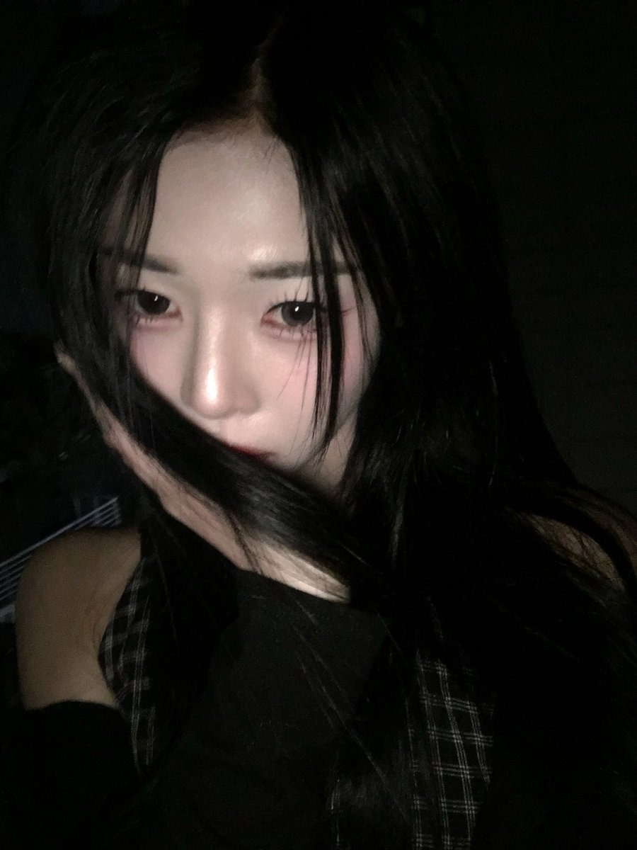 tripleS official tweet media
