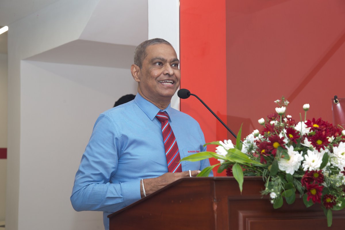 SingerFinance's tweet photo. SINGER FINANCE reaches a new milestone with the opening of our 61st branch in Moratuwa, bringing trusted financial solutions closer to communities across the island. 

#GrowthJourney #BranchOpening #SingerFinance https://t.co/Rv86mrFzJo