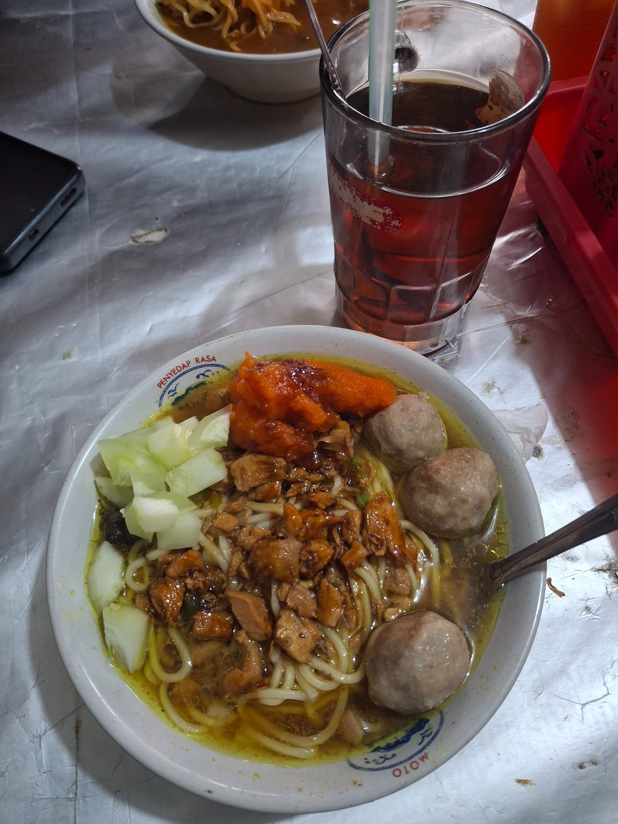 rapopo harimu berat, penting mi ayam sek 🤤