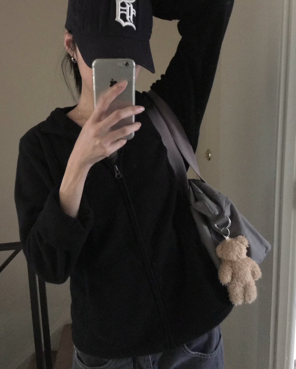 이게 클라라엿어욤
지금도 엄청 잘들구다님!!!