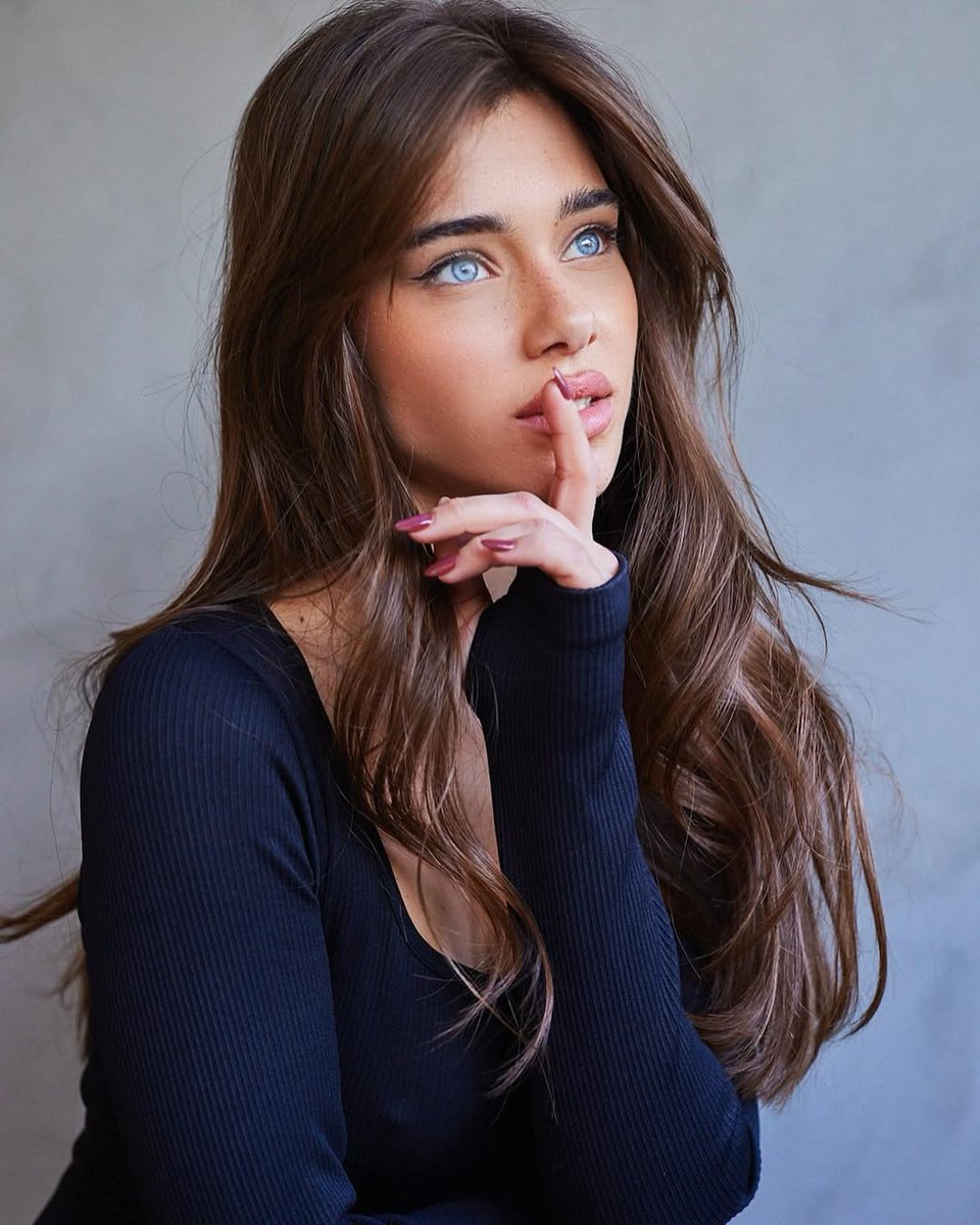 I'm either thinking about how life is an intricate game of risks, rewards, highs and lows and how it can be either amazing or feel claustrophobic...or I'm thinking about chocolate, you decide.