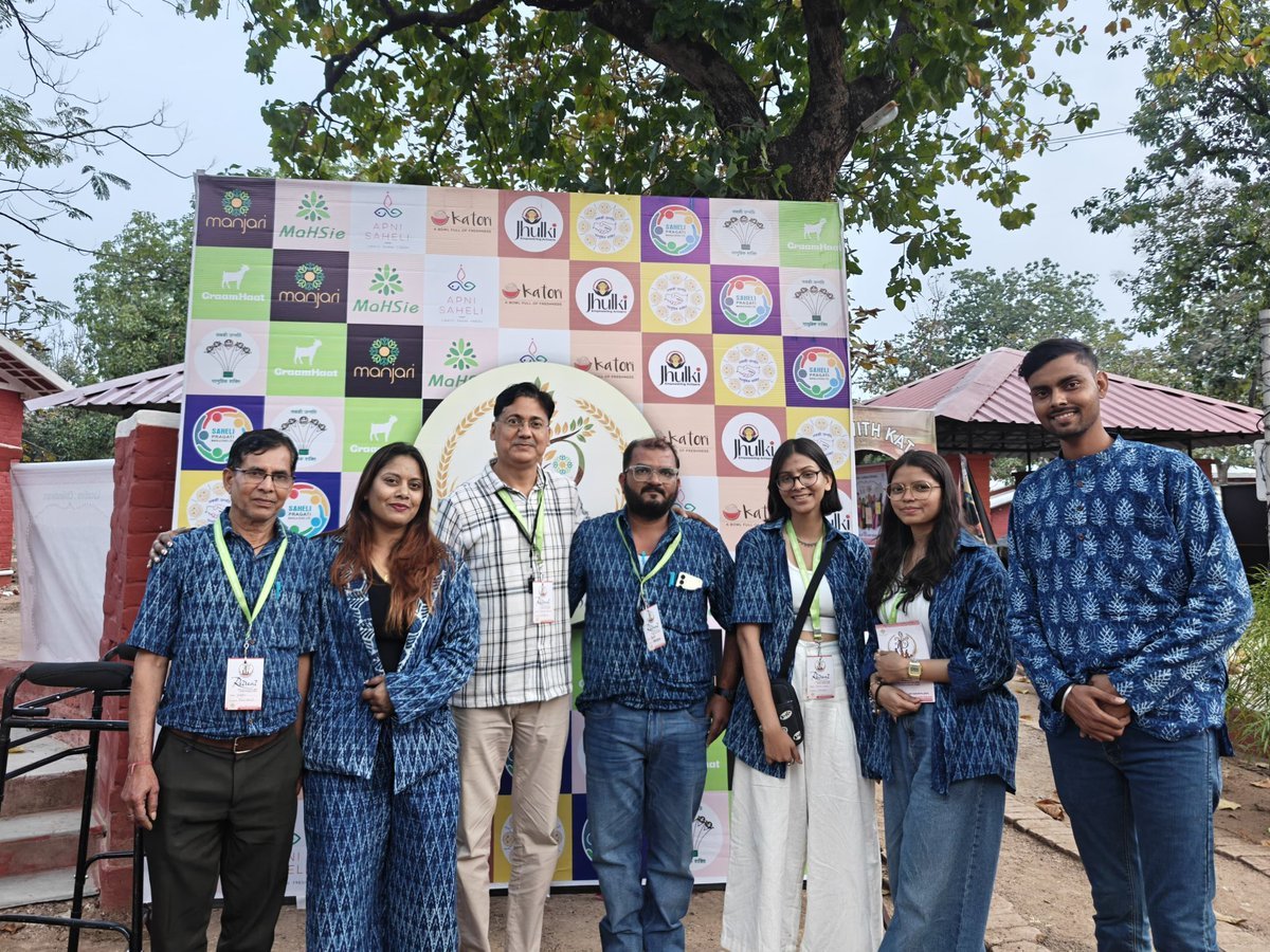 manjari_org's tweet photo. Potluck parties are great for fun (and the stomach), and standard team-building activities are good, but at @manjari_org , we believe in taking the boldest steps for our collective growth. That’s why every year, we swap the spreadsheets for the fresh air of a team retreat!🌤🥳

We just wrapped 𝗗𝗮𝘆 𝟭 𝗼𝗳 𝗥𝗲𝘁𝗿𝗲𝗮𝘁 𝟮𝟬𝟮𝟲 in beautiful Kesla, Madhya Pradesh, and let’s just say, it wasn’t like an average "sit-and-listen" seminar. Guided by the insightful Mr. Shubash Khare, we dove headfirst into what makes us a family.

Day 1 kicked off with our first-time participants sharing their expectations. Our Executive Director, Mr. Sanjay Sharma (@aesanjay) set the tone with a welcome address that reminded us why we do what we do.

In a powerful reflective exercise, we shared one achievement and more importantly one failure from the past year. Because at Manjari, we don’t hide our stumbles; we use them as stepping stones for collective learning.

The participants were then introduced to the 𝗖𝗛𝗢𝗣 𝗳𝗿𝗮𝗺𝗲𝘄𝗼𝗿𝗸 (Challenge, Hurdle, Obstacle, Problem). It’s not just an acronym; it’s our new secret weapon for solution-oriented thinking.

From interactive games to the intense 𝗥𝗼𝗽𝗲 𝗖𝗵𝗮𝗹𝗹𝗲𝗻𝗴𝗲, our teams learned that collaboration isn't just a buzzword, it’s a survival skill!

We wrapped the day with a deep dive into 𝗧𝗮𝘀𝗸, 𝗢𝘂𝘁𝗽𝘂𝘁, 𝗮𝗻𝗱 𝗢𝘂𝘁𝗰𝗼𝗺𝗲. It’s one thing to finish a task, but it’s another level entirely to take accountability for the impact we create.

Day 1 has left all of us tired but mindfully inspired, and slightly obsessed with solving puzzles.

#ManjariFoundation #Retreat2026 #TeamBuilding #GrowthMindset #ImpactDriven #KeslaDiaries

@HDFCBankCSR 
@AshrayaHastha 
@unwomenindia 
@AxisBank 
@WeAreRangDe 
@RajGovOfficial 
@CapriGlobalCap 
@BABLEINDIA
@LnTFinance
@pnbindia
@UttarakhandBank
@ril_foundation
@SBICard_Connect