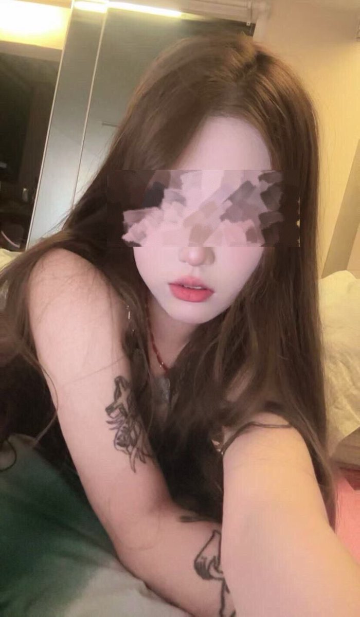 坐标济南
M/22 | 163 | 108
清纯jk妹妹，玩乐随缘哦