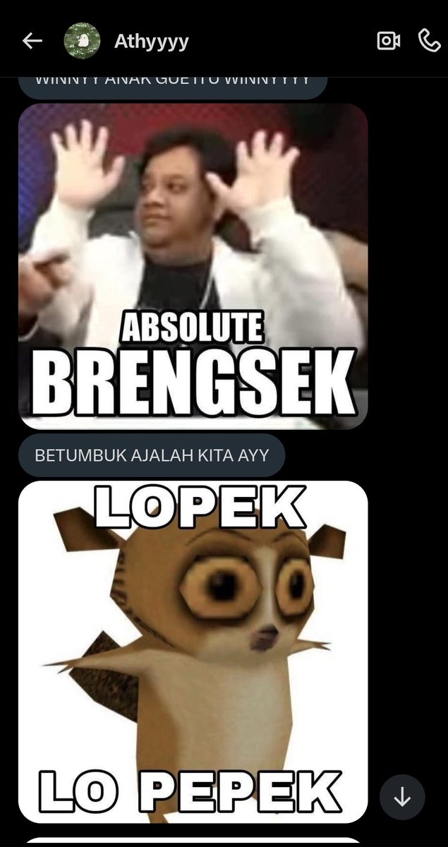 acaneyhi's tweet photo. Disaat gue lgi mimpi indah, siapa sangka ternyata gue dikata"in dari tngh mlem ampe sbuh? Moodswingnya dapet banget kak👍 https://t.co/EgPu7LF7fo