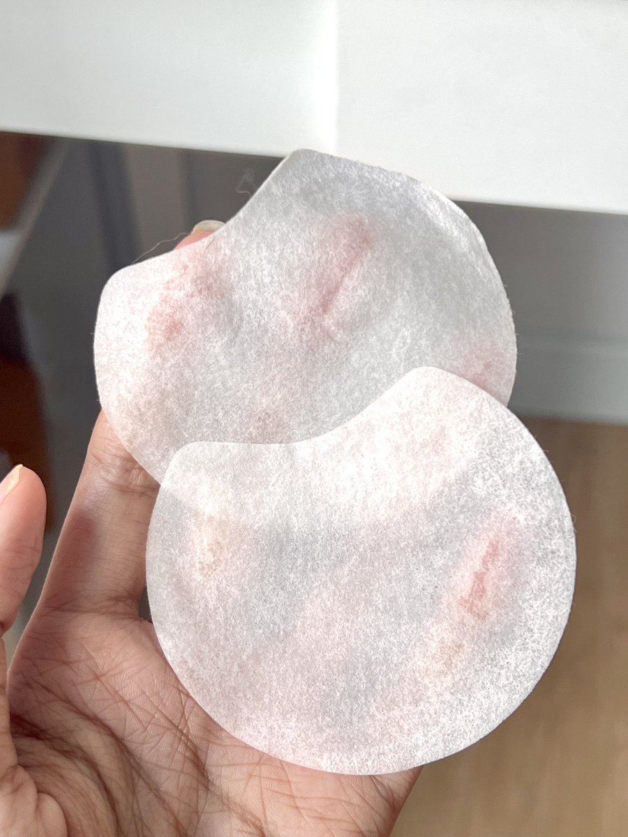 7 aglace 100/10
โทนเนอร์ที่ถูกและดีมาก สมมงอะ ชอบสูตรสีฟ้ามากก คือผิวเย็น+ฟูขึ้นมาทันทีเลย ใครผิวแหกขาดน้ำตัวนี้แก้ได้ cool ผิวให้เปิดรับสกินแคร์ ยิ่งใช้ก่อนแต่งหน้าคือเมคอัพติดทนมากกก ปุกละ 331 บาทเอง

: s.shopee.co.th/9UvhAh1UzZ
s.shopee.co.th/9UvhAh1UzZ