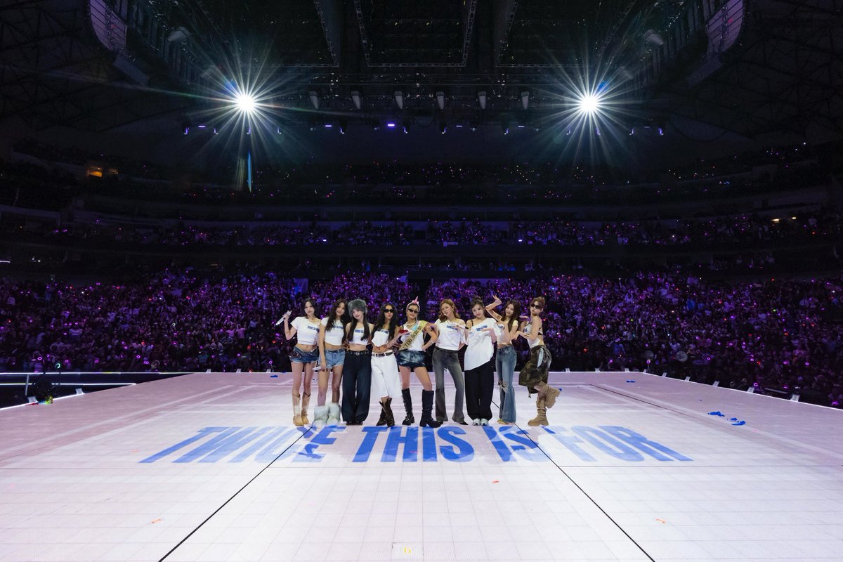 JYPETWICE's tweet image. TWICE &amp;lt;THIS IS FOR&amp;gt; WORLD TOUR IN DALLAS

Thank you, DALLAS 💙

#TWICE #트와이스 #THISISFOR
#TWICE_THISISFOR_WORLD_TOUR
#TWICE_THISISFOR_WORLD_TOUR_IN_DALLAS