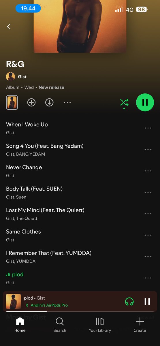 lovingsmdc's tweet photo. gist and his no skip album fr https://t.co/yftivHcsoU
