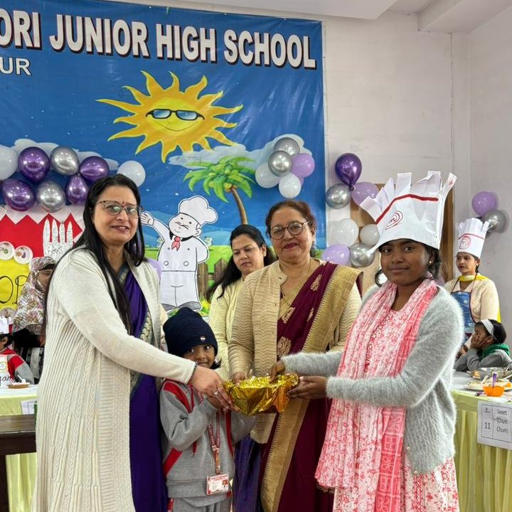 SaigalJr's tweet photo. Junior Master Chef – Family Special  Non-Fire Cooking Competition | Saigal City Little hands, big creativity!
#JuniorMasterChef #FamilySpecial #NonFireCooking #KidsCookingCompetition #LittleChefs #FunWithFamily #CreativeKids #HealthyCooking #SaigalCity #LearningWithFun https://t.co/Sx3zKgbUzG