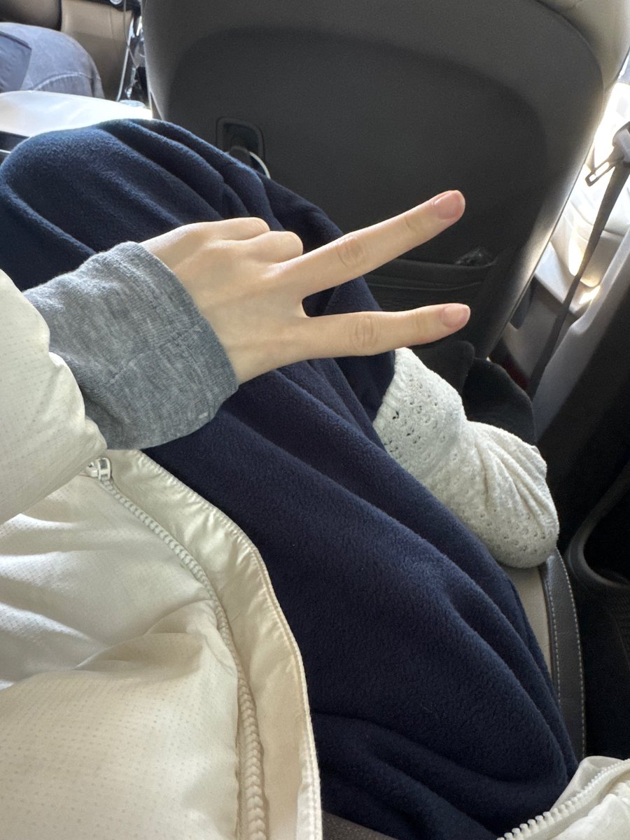 채! 🍒 tweet media