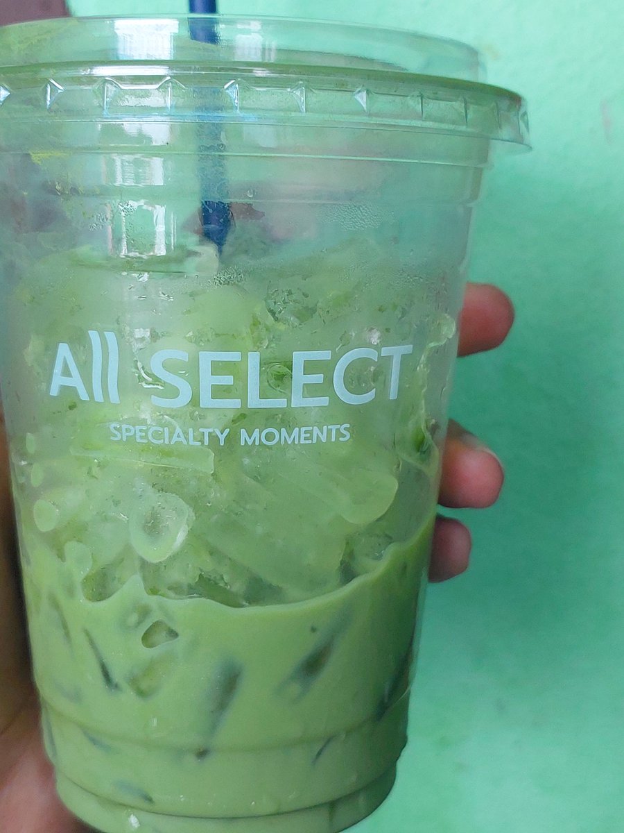 ZoneshowK's tweet photo. เข้าวงการ ชาเขียว 😅🌱 https://t.co/Jb2mFXpvQu