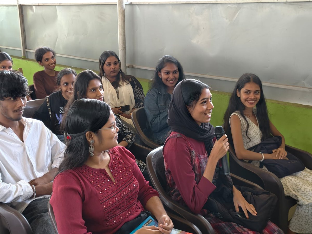 The vibe was real at VibeShift 2026! ✨
32 students from 10 different colleges joined the youth meet at ATMA Foundation and together, They explored leadership, communication, self-awareness, mindset growth, and social responsibility.✨

#youthweek #atmafoundation #vibeshift