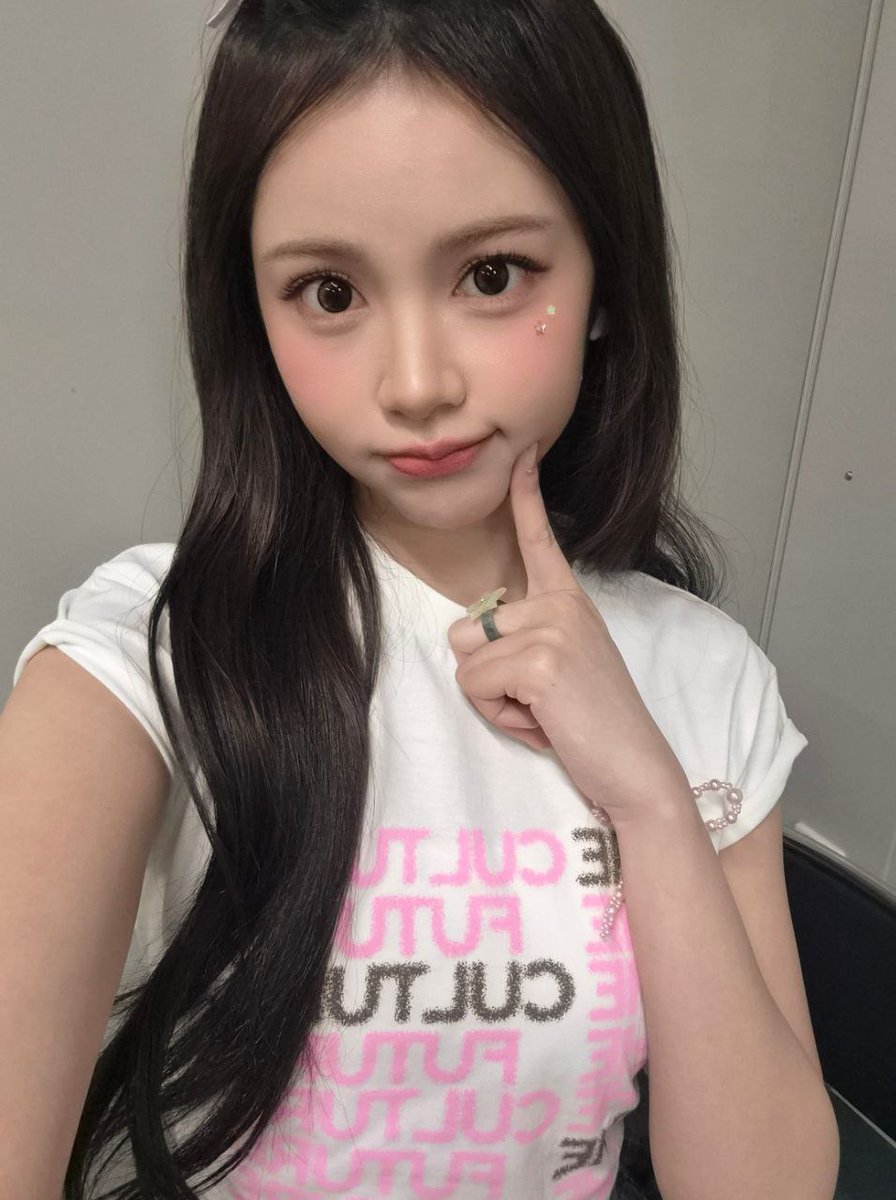carmetnia's tweet photo. @yushiuno ah masaaaa? 🤣 https://t.co/FrwNR4qx9U