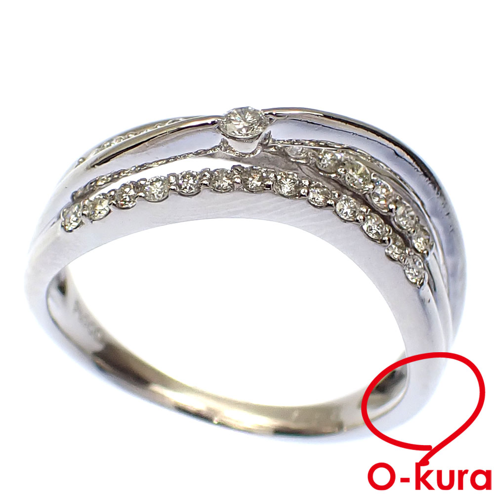 Pre-owned Pt900 Platinum Diamond Ring Available Now!✨ Features