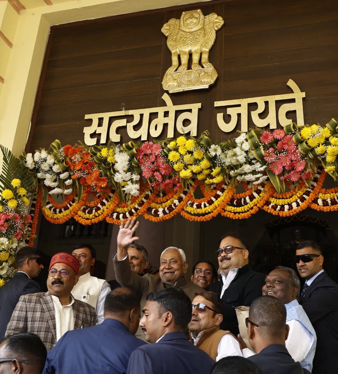 Nitish Kumar tweet media