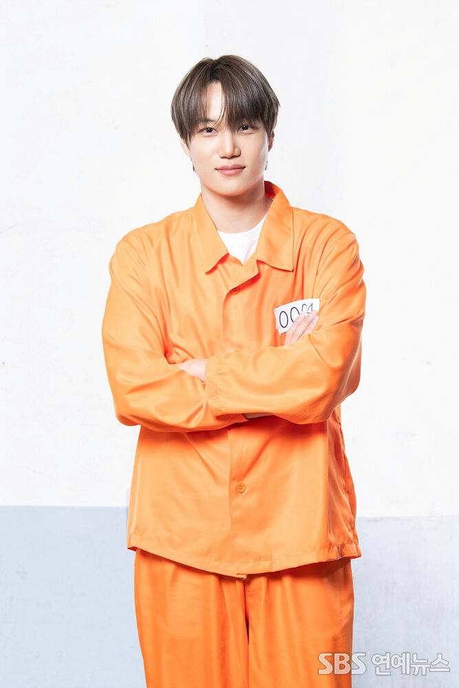 SBS_star's tweet photo. “EXO's KAI Serves 'Inmate Chic' at Press Event for New SBS Variety Show
👉 Read full story here : https://t.co/zID7JJtY1t
#exo #kai #real_talk #photo #SBSStar #KEntertainmentNews
Follow @SBS_star for more updates!” https://t.co/dNcVDg5Fbn