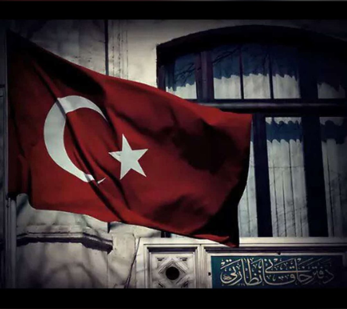 İstiklal bayrakla İstikbal maarifle <a href="/tcmeb/">Millî Eğitim Bakanlığı</a> <a href="/YenisehirMEM/">Yenişehir İlçe Milli Eğitim Müdürlüğü</a> <a href="/Diyarbakirmem/">Diyarbakır İl Millî Eğitim Müdürlüğü</a> #BayraklaBaşlayanOkul