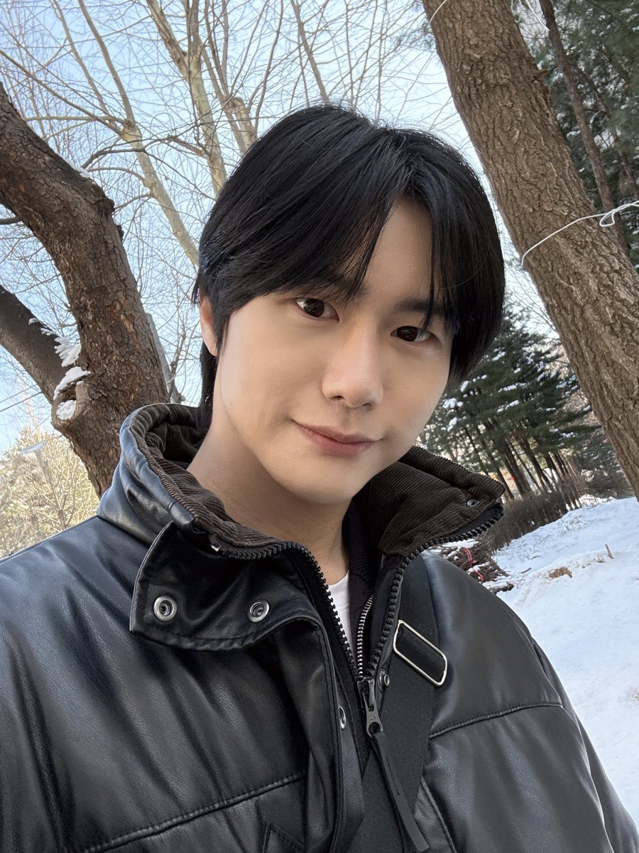 식구들 월요팅!🩷
눈 때문에 길이 미끄럽다아🥶