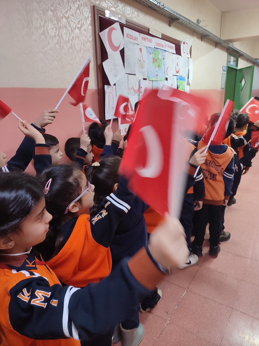 Kaşgarlı Mahmut İlkokulu tweet media