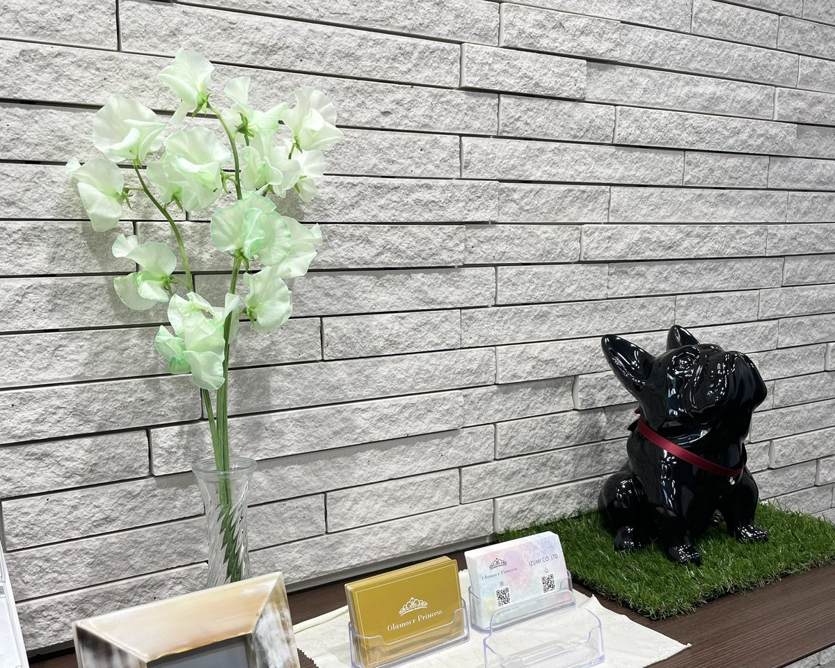 早いもので2月も2日目。
弊社エントランスのお花がスイートピーに変わっていました👀
いい香りが漂っています☺️

#久しぶりのお花紹介