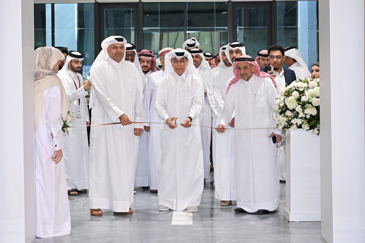 جامعة قطر tweet media