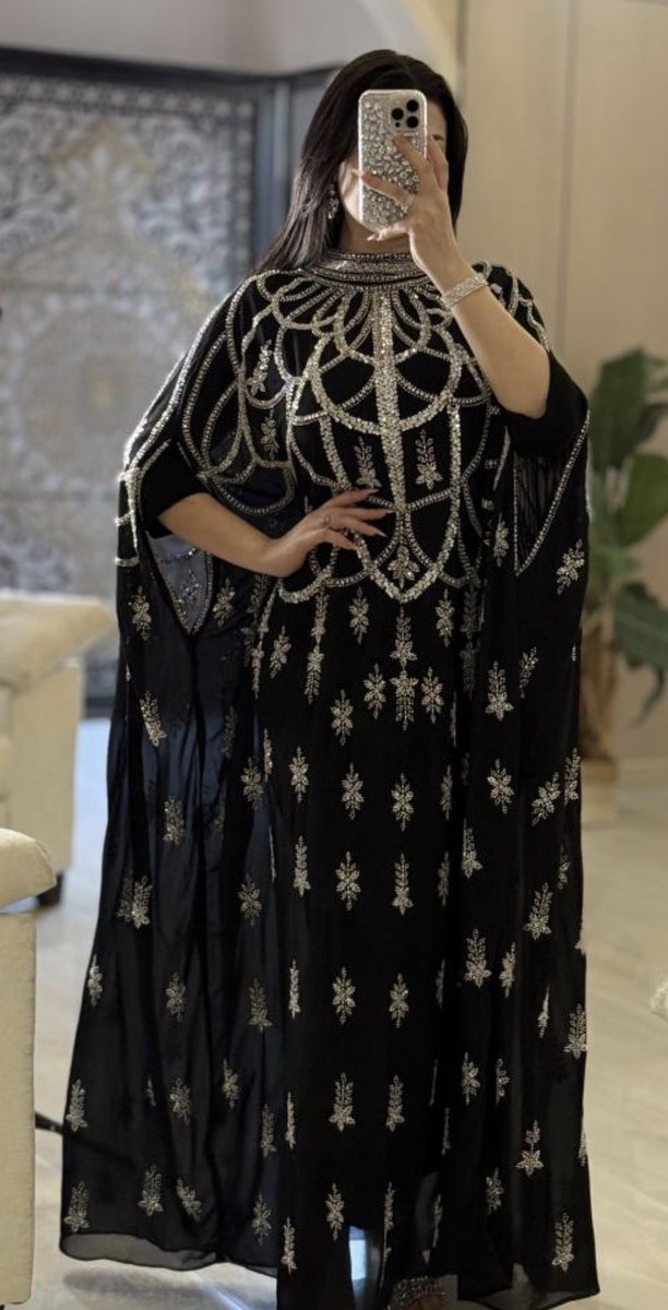 فاشونِك ✨ tweet media